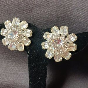 Albert Weiss Vintage Large Crystal Flower Clip Earrings